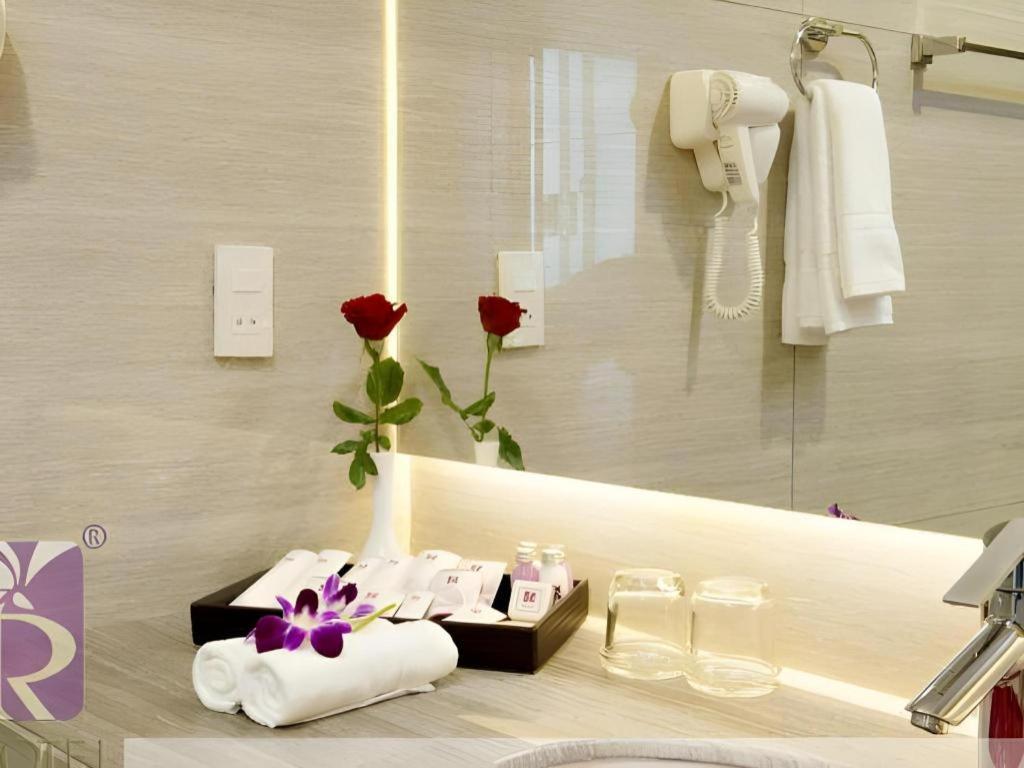 Iris Hotel Can Tho Eksteriør billede